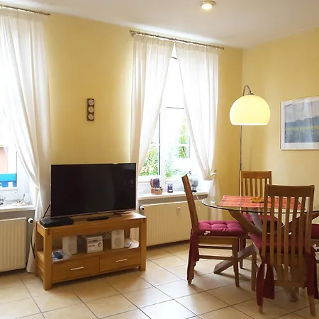 Kapitaenshaus Muehlenpark Haus 6 Wo 21 *